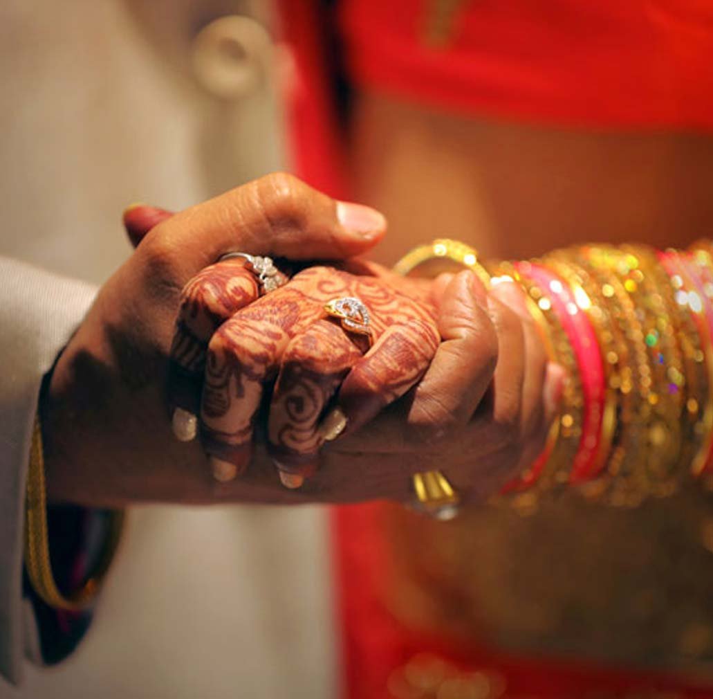 Kamboj Sikh Family,Looking for professionally qualified very beautiful Girl
