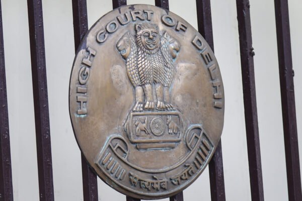 Delhi govt mandate to pvt schools to constitute fee