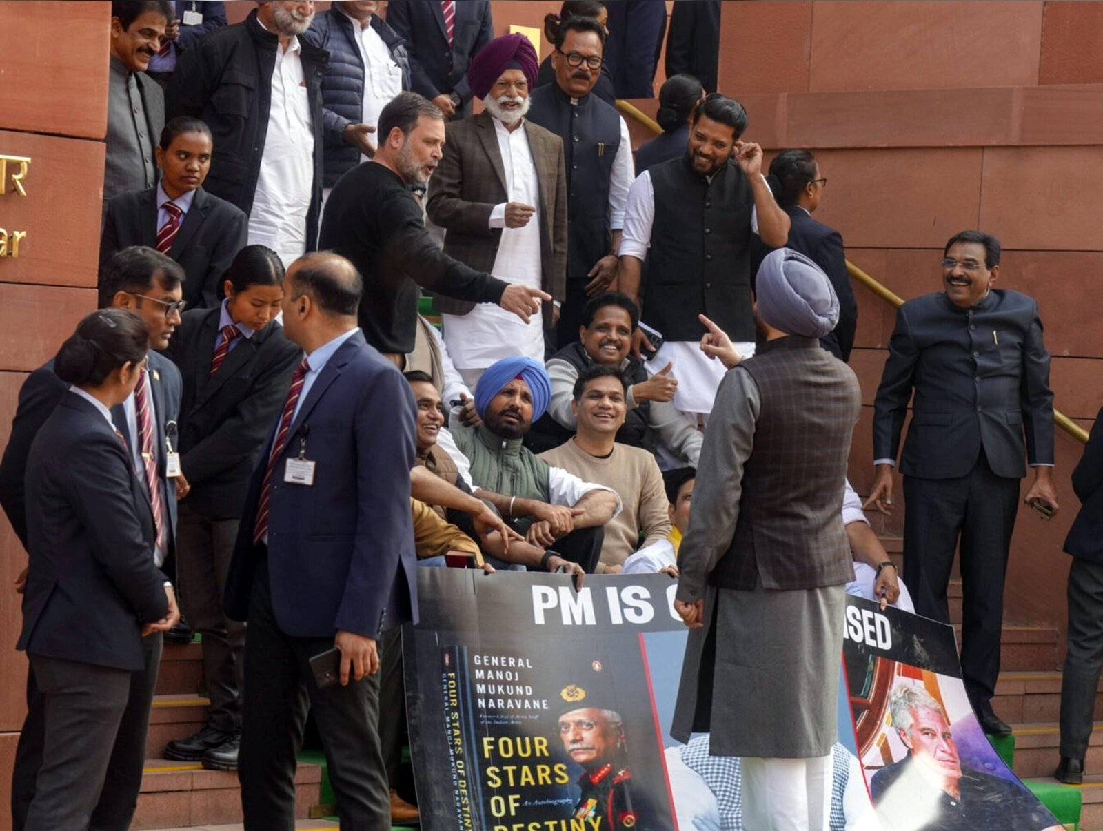 Rahul calls Bittu 'traitor', Union minister retorts with 'desh ke dushman' jibe