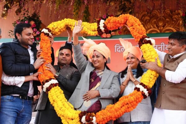Delhi CM lays foundation stone