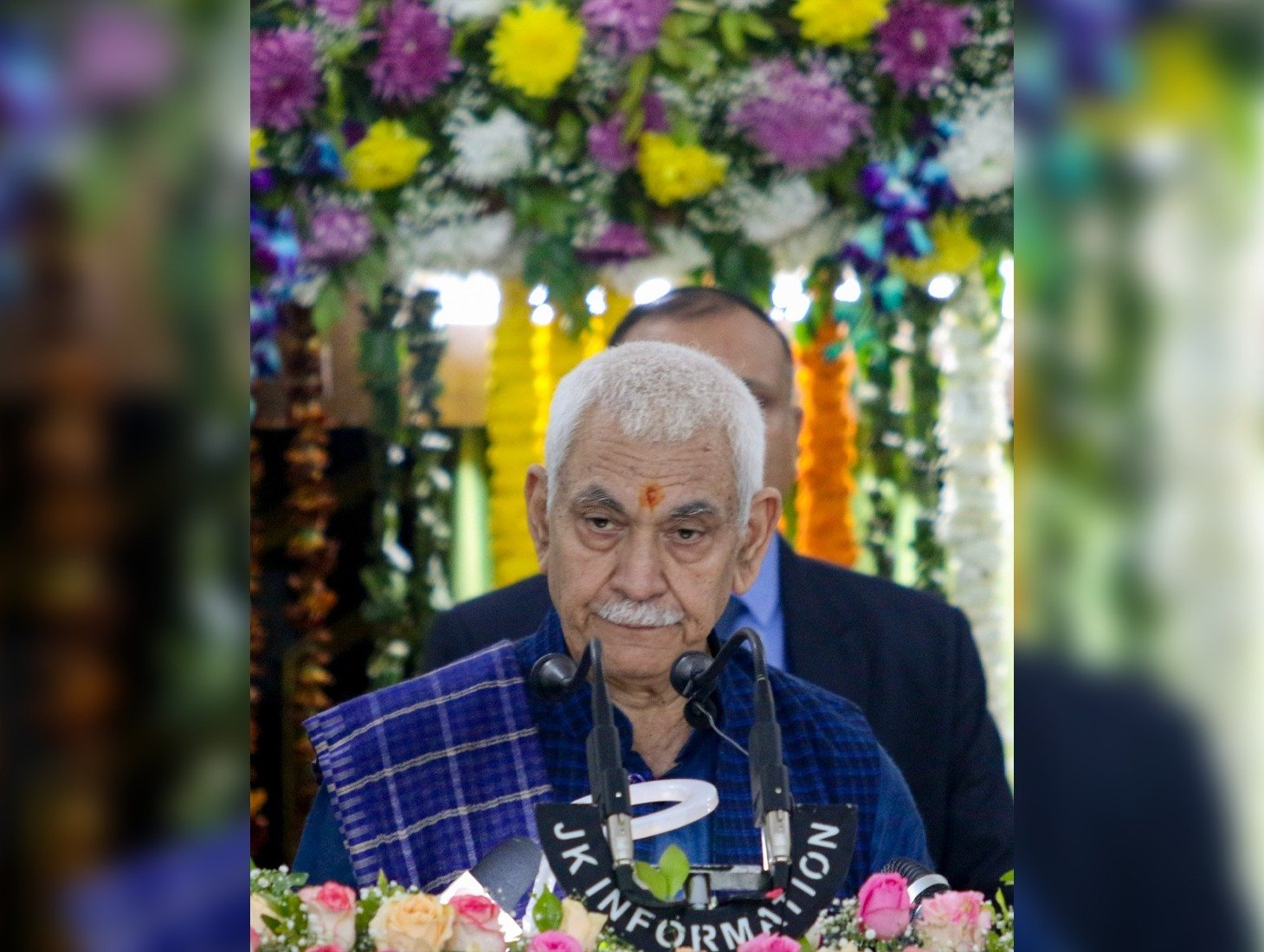 Manoj Sinha Urges Youth to Put ‘Nation First’ at University of Kashmir Convocation, Hails Women Achievers