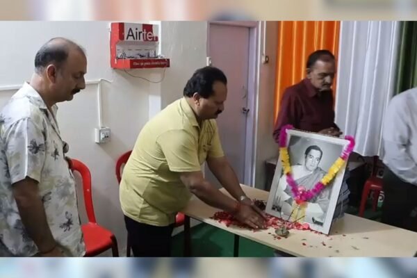 Rajiv Gandhi Remembered for Vision of Modern India in Kullu