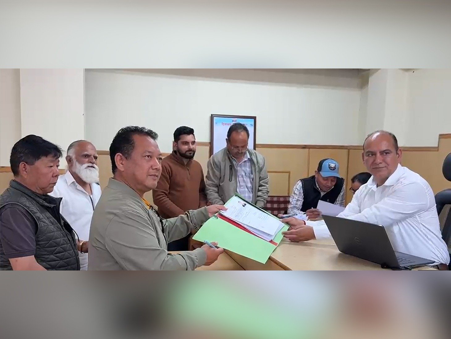 Nomination Day Marks Start of Tight Contest in Manali