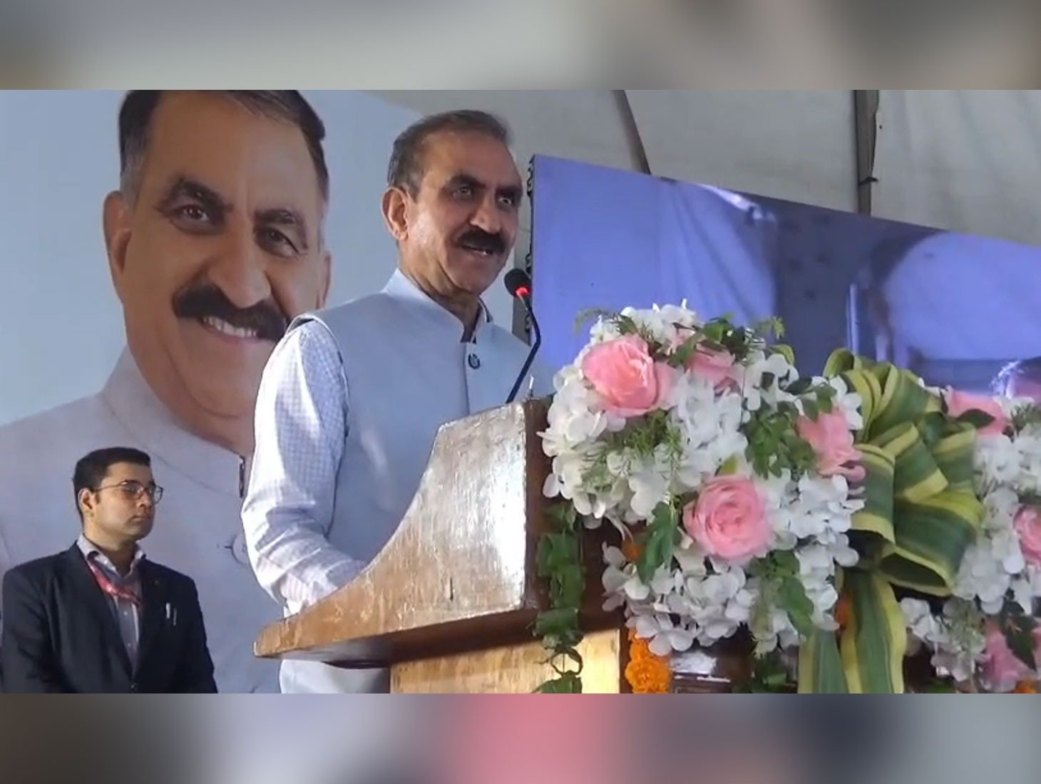 Sukhu Raises Power Royalty, Urban Funding Issues with Centre