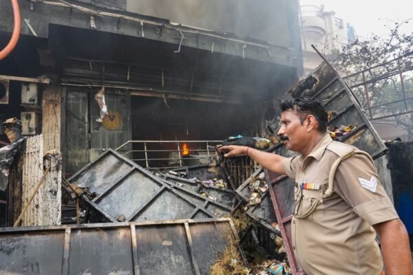 Fire in Lucknow